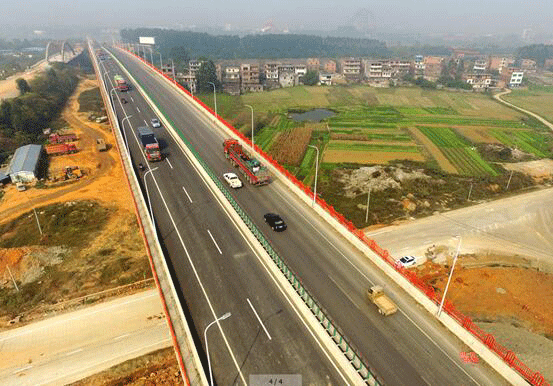廣西貴港船閘公路改線項(xiàng)目全線通車